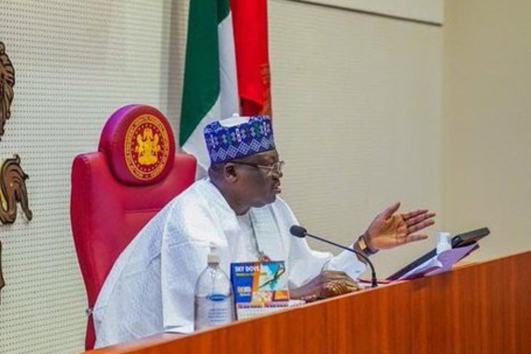 Naira Redesign: “Extend withdrawal of old notes to June 2023” – Senate