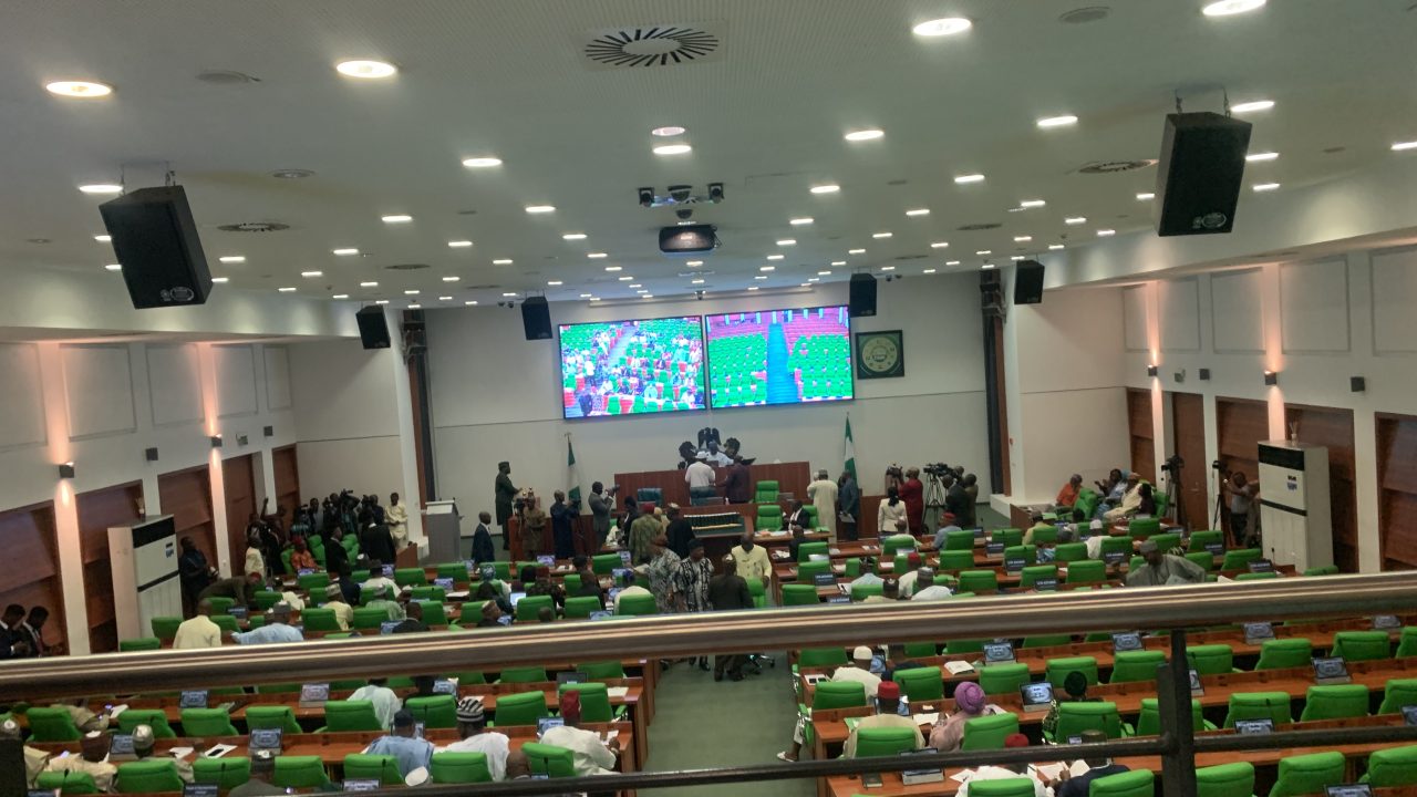 Reps query financial institutions over hoarding of forex 