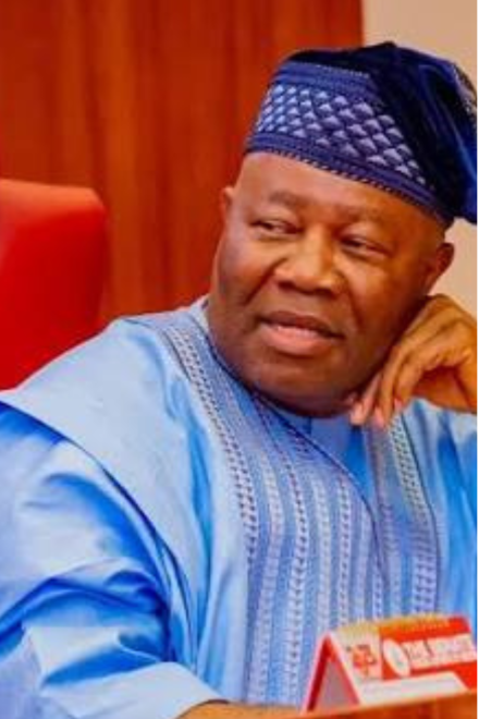 Senate okays electoral bill without mandatory electronic results transmission